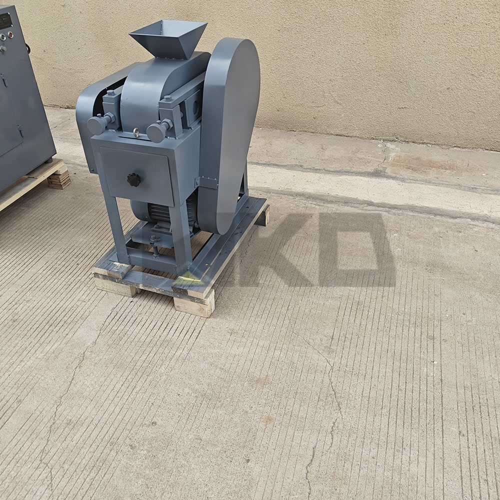 Vertical Lab Roll Crusher